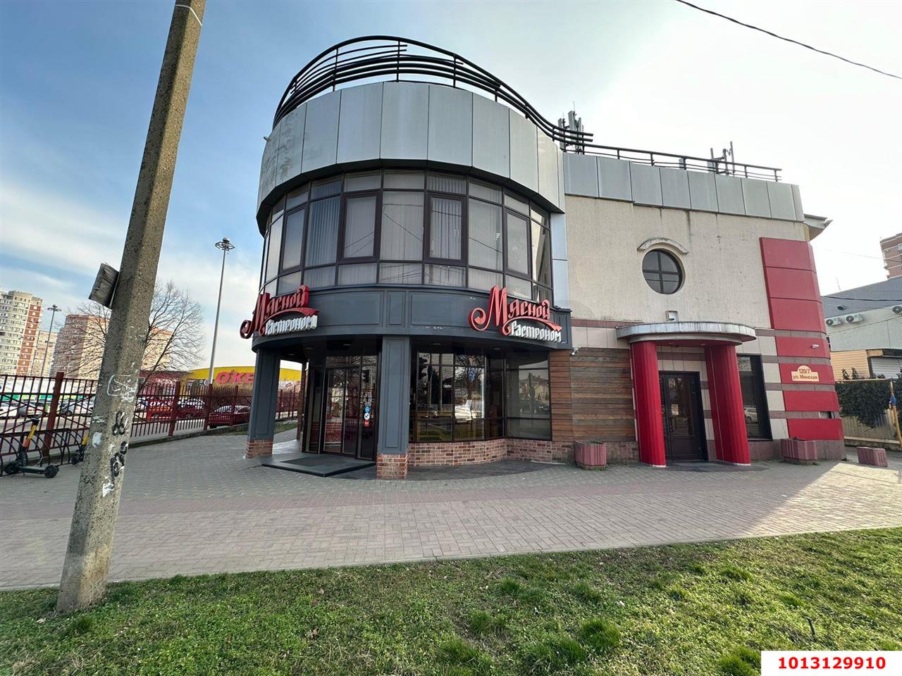 Фото №2: Торговое помещение 695 м² - Краснодар, Кожзавод, ул. Минская, 120/7