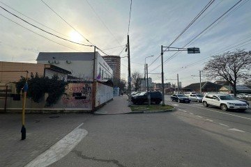 Фото №3: Торговое помещение 695 м² - Краснодар, мкр. Кожзавод, ул. Минская, 120/7