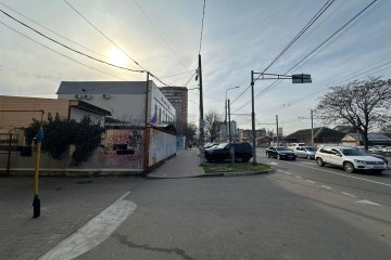 Фото №3: Торговое помещение 695 м² - Краснодар, мкр. Кожзавод, ул. Минская, 120/7