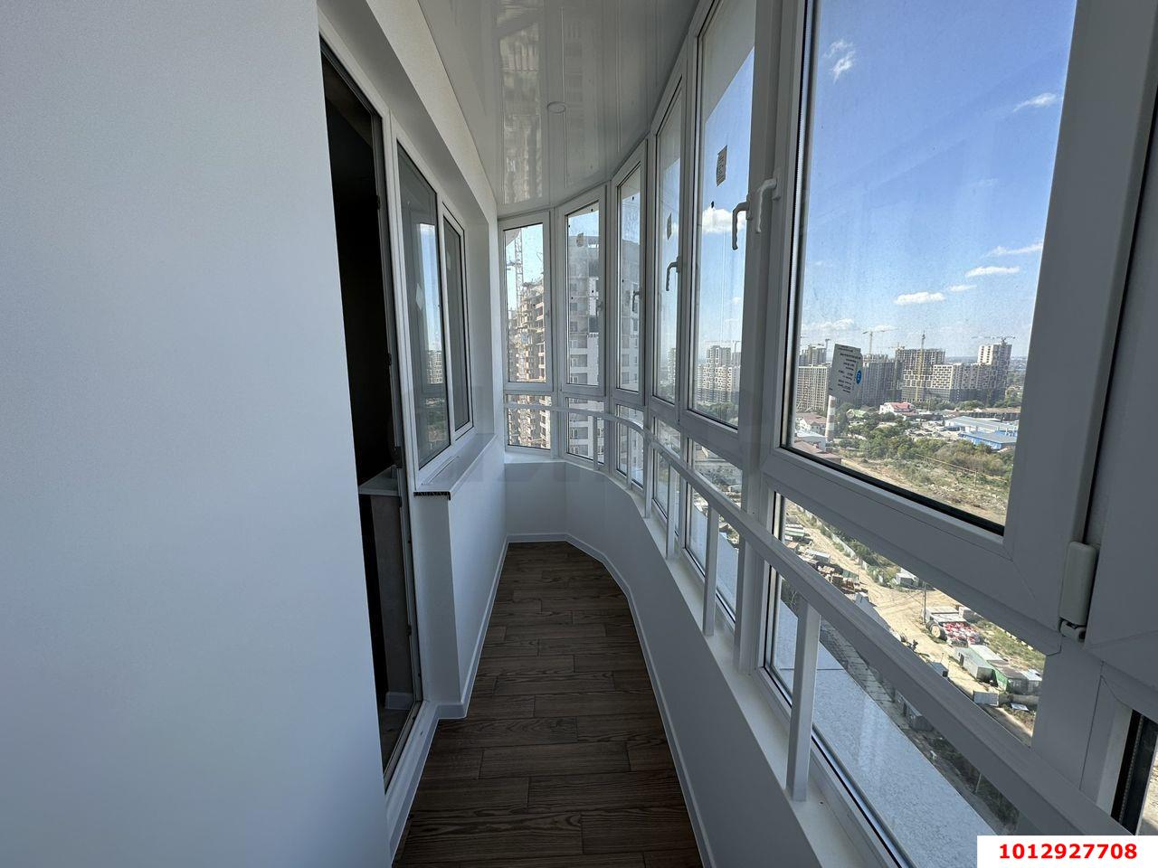 Фото №9: 3-комнатная квартира 80 м² - Краснодар, жилой комплекс Фонтаны, ул. Воронежская, 47/11