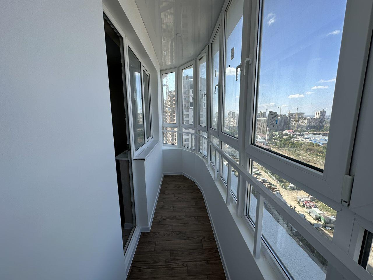 Фото №9: 3-комнатная квартира 80 м² - Краснодар, Центральный внутригородской округ, Черёмушки, мкр. жилой комплекс Фонтаны, ул. Воронежская, 47/11