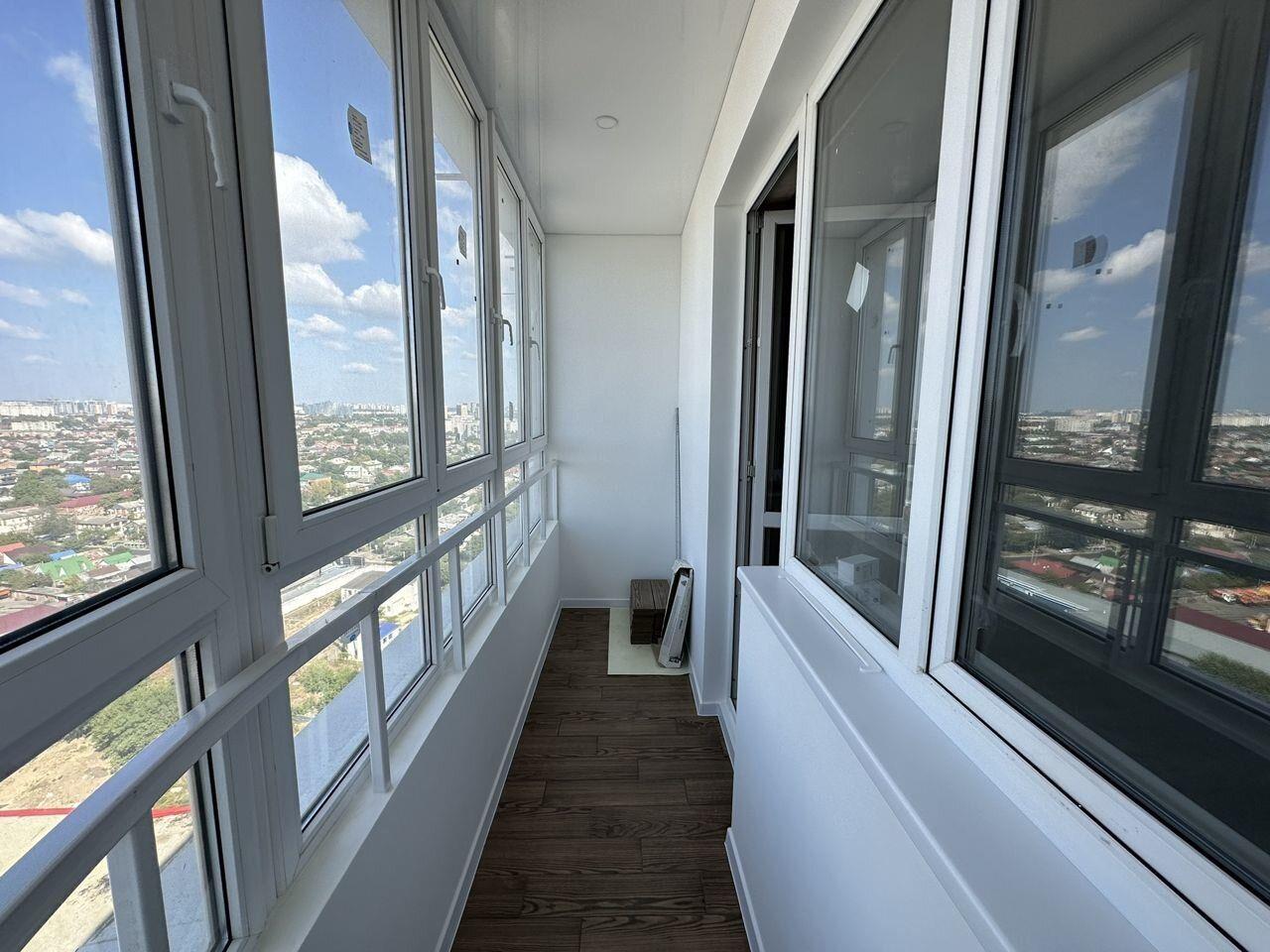 Фото №10: 3-комнатная квартира 80 м² - Краснодар, Центральный внутригородской округ, Черёмушки, мкр. жилой комплекс Фонтаны, ул. Воронежская, 47/11