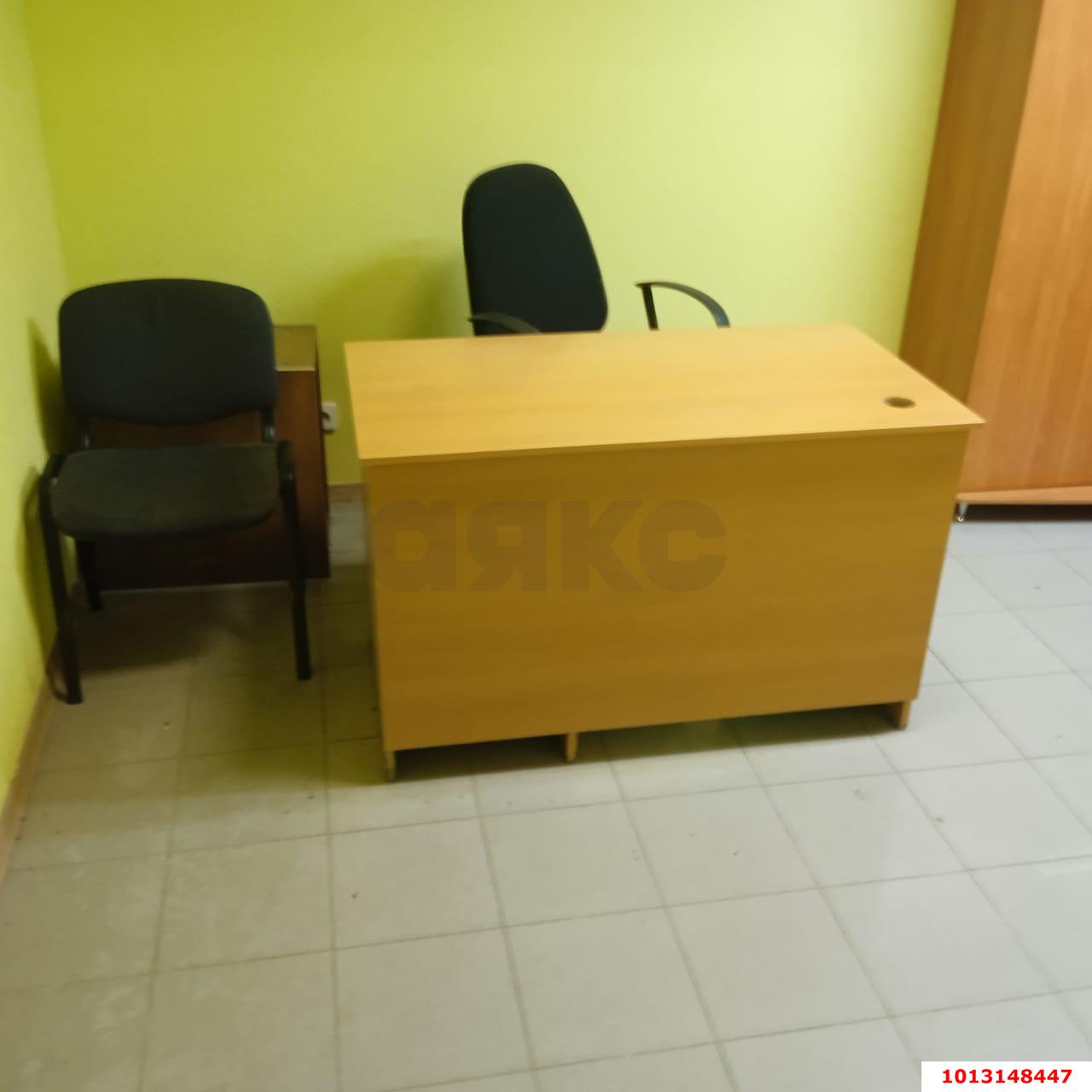 Фото №2: Офисное помещение 10 м² - Краснодар, Пашковский, ул. Фадеева, 429/1