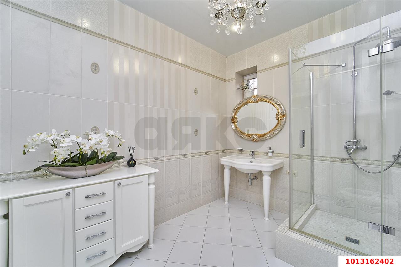 Фото №4: Дом 341 м² + 8 сот. - Краснодар, Прикубанский внутригородской округ, мкр. Плодородный-2, ул. Тарасовская, 40