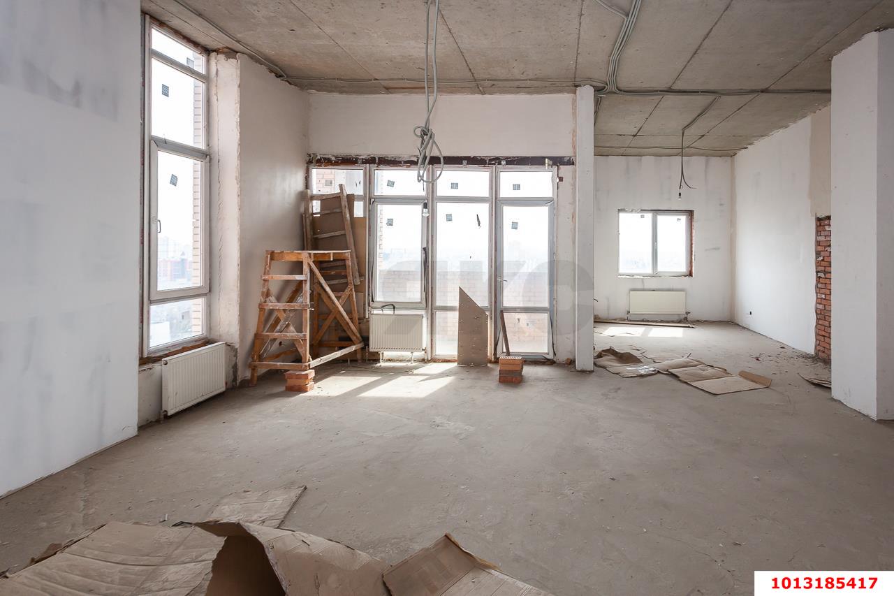 Фото №12: Пентхаус 350 м² - Краснодар, Прикубанский внутригородской округ, Солнечный, мкр. Фестивальный, ул. Яна Полуяна, 51/1