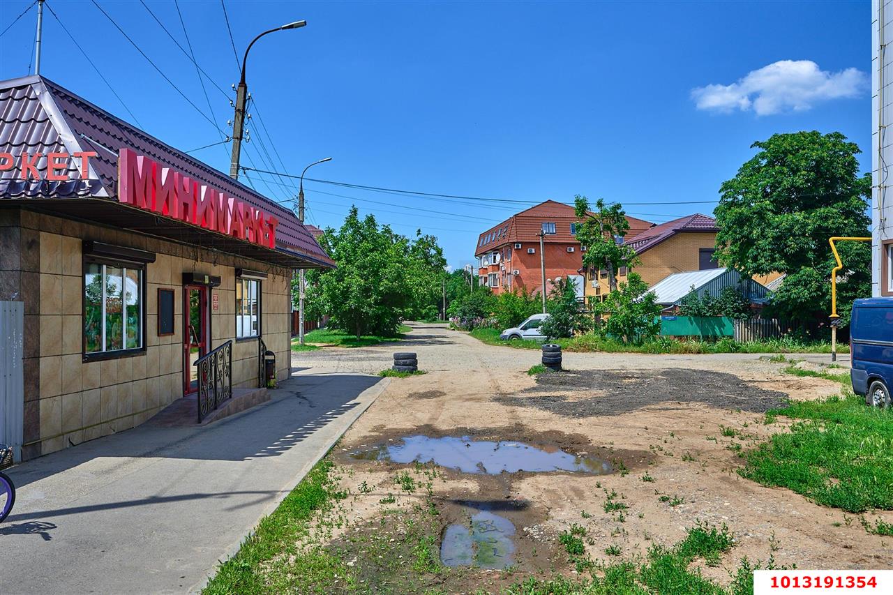 Фото №10: Торговое помещение 76 м² - Краснодар, Пашковский, ул. Колхозная, 17