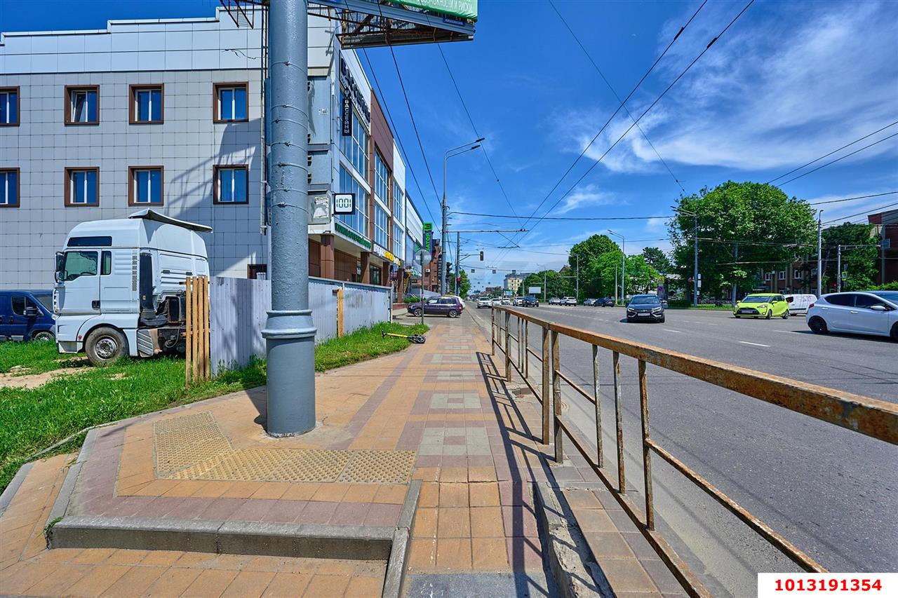 Фото №8: Торговое помещение 76 м² - Краснодар, Пашковский, ул. Колхозная, 17