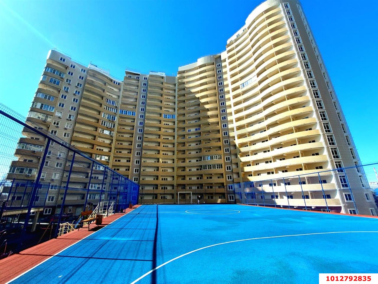 Фото №5: 4-комнатная квартира 121 м² - Краснодар, Центральный внутригородской округ, Дубинка, жилой комплекс Радонеж, мкр. Черёмушки, ул. Вишняковой, 1/23к2