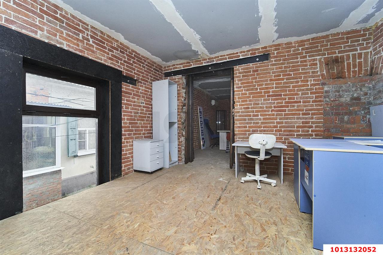 Фото №2: Отдельное здание 110 м² - Краснодар, Центральный, ул. Октябрьская, 155