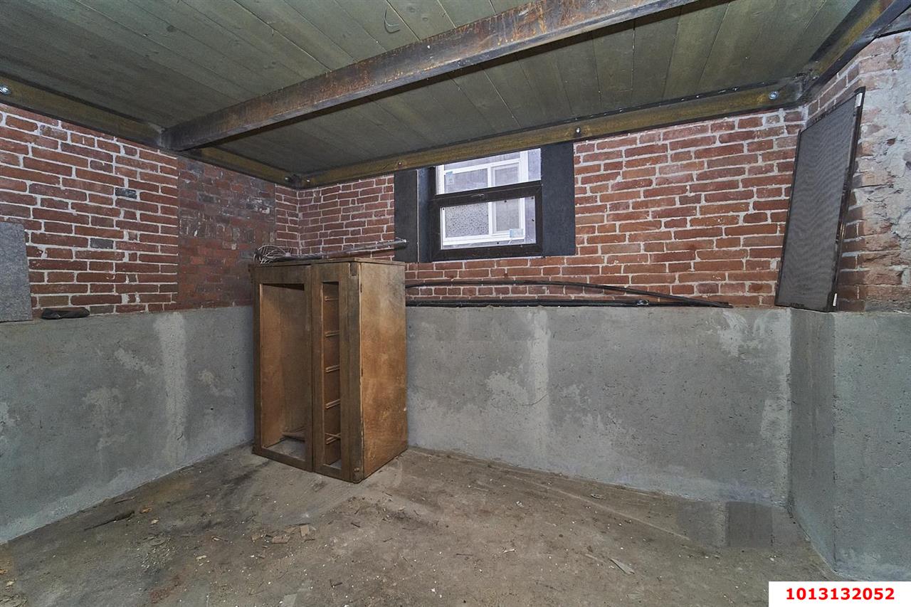 Фото №13: Коммерция 110 м² - Краснодар, Центральный внутригородской округ, Западный внутригородской округ, мкр. Центральный, ул. Октябрьская, 155