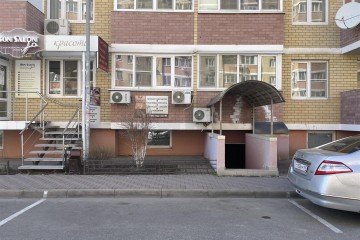 Фото №4: Торговое помещение 439 м² - Краснодар, мкр. имени Петра Метальникова, ул. Петра Метальникова, 11