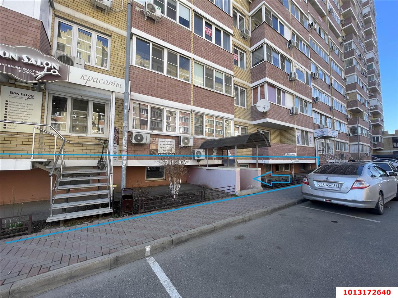 Фото №2: Торговое помещение 439 м² - Краснодар, имени Петра Метальникова, ул. Петра Метальникова, 11