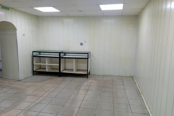 Фото №4: Коммерция 40 м² - Краснодар, мкр. Центральный, ул. Коммунаров, 92
