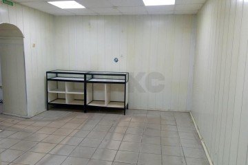Фото №4: Торговое помещение 41 м² - Краснодар, мкр. Центральный, ул. Коммунаров, 92