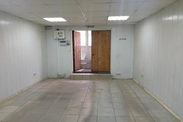 Фото №1: Коммерция 40 м² - Краснодар, мкр. Центральный, ул. Коммунаров, 92