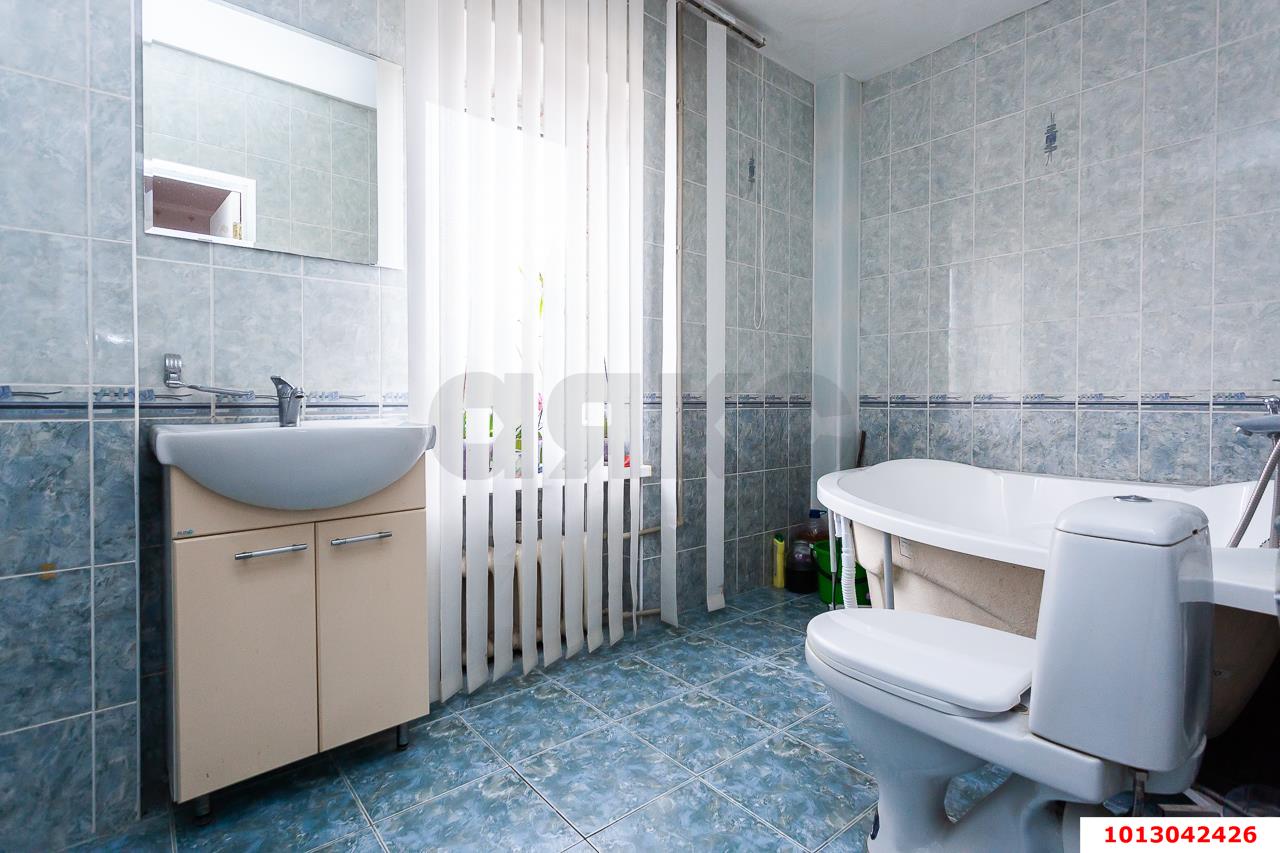 Фото №9: Дом 324 м² + 11.9 сот. - Копанской, мкр. Прикубанский внутригородской округ, ул. Уренгойская, 55