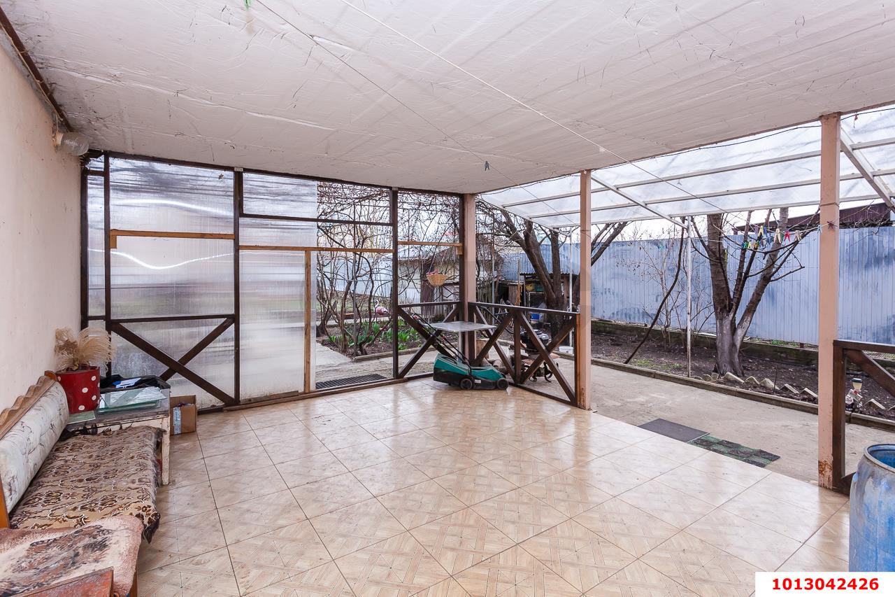 Фото №2: Дом 324 м² + 11.9 сот. - Копанской, Прикубанский внутригородской округ, ул. Уренгойская, 55