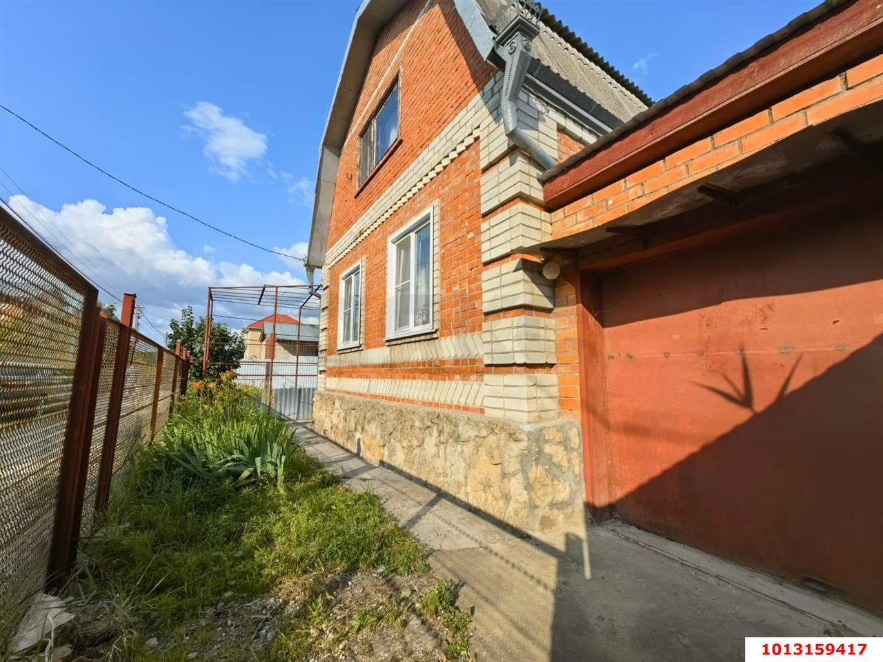 Фото №1: Дом 64 м² + 5.24 сот. - Яблоновский, коттеджный  Солнечный Берег, ул. 1-я Кубанская