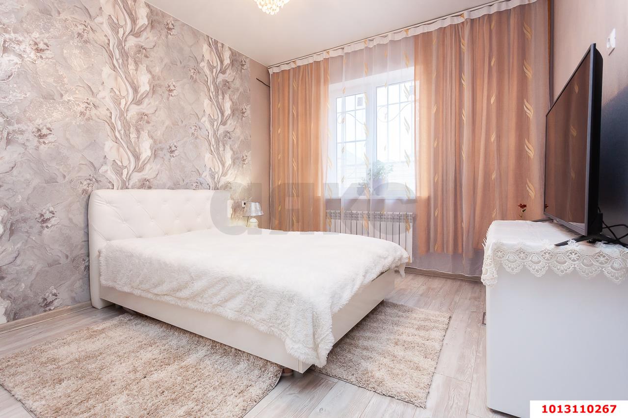 Фото №10: Дом 118 м² + 3 сот. - Краснодар, Прикубанский внутригородской округ, п. коттеджный  Изумрудный Город, ул. имени Василия Бирюкова, 36