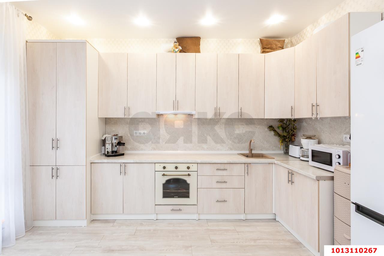 Фото №5: Дом 118 м² + 3 сот. - Краснодар, Прикубанский внутригородской округ, п. коттеджный  Изумрудный Город, ул. имени Василия Бирюкова, 36