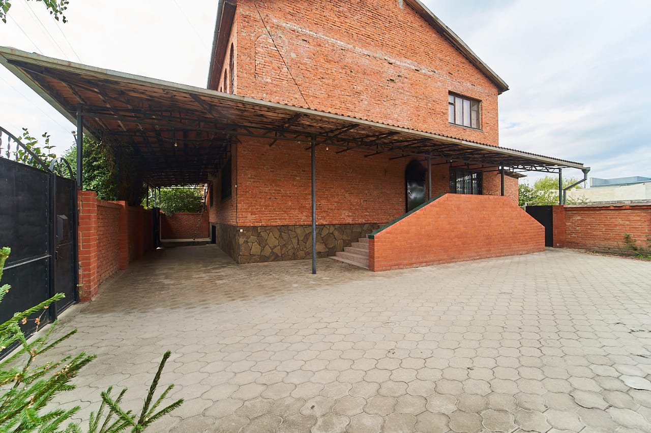 Фото №4: Дом 236 м² + 7.57 сот. - Яблоновский, ул. Ленинградская, 46