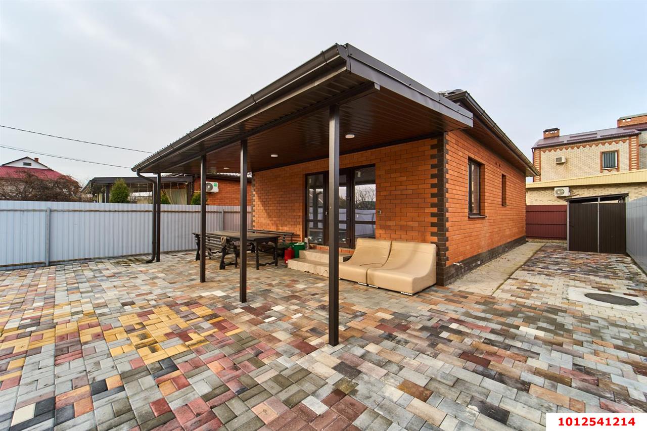 Фото №1: Дом 60 м² + 4.42 сот. - Ленина, Карасунский внутригородской округ, снт Радуга, ул. Клубничная, 963