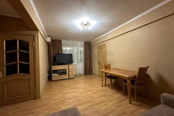Фото №1: 3-комнатная квартира 71 м² - Краснодар, мкр. Центральный внутригородской округ, ул. Красная, 196