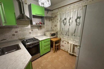 Фото №3: 3-комнатная квартира 71 м² - Краснодар, мкр. Центральный внутригородской округ, ул. Красная, 196
