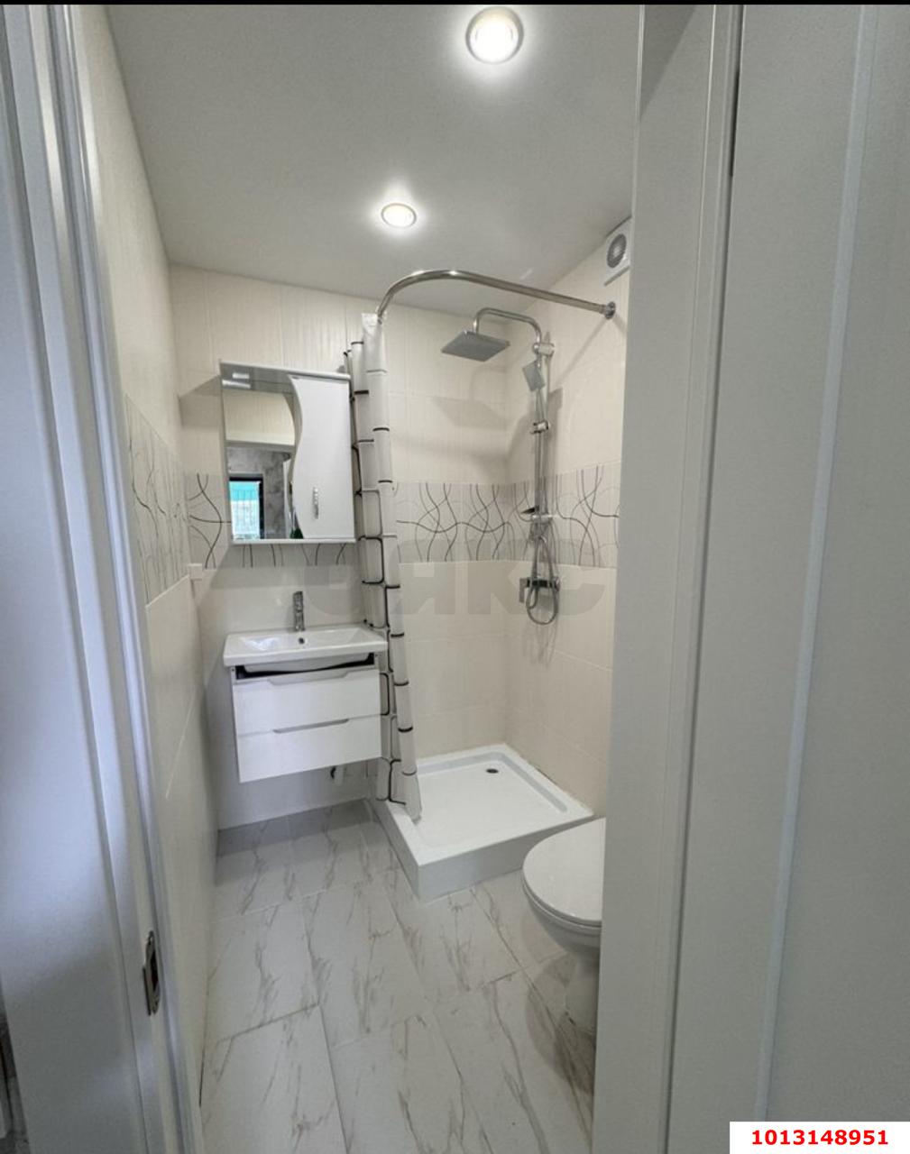 Фото №7: 1-комнатная квартира 28 м² - Краснодар, Центральный внутригородской округ, мкр. Завод Измерительных Приборов, ул. Колхозная, 63