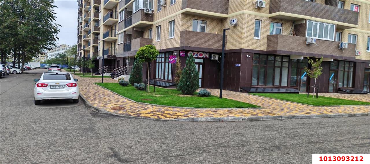 Фото №1: Торговое помещение 46 м² - Краснодар, Молодёжный, ул. Дубравная, 1