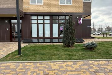 Фото №3: Коммерция 45 м² - Краснодар, мкр. Прикубанский внутригородской округ, ул. Дубравная, 1