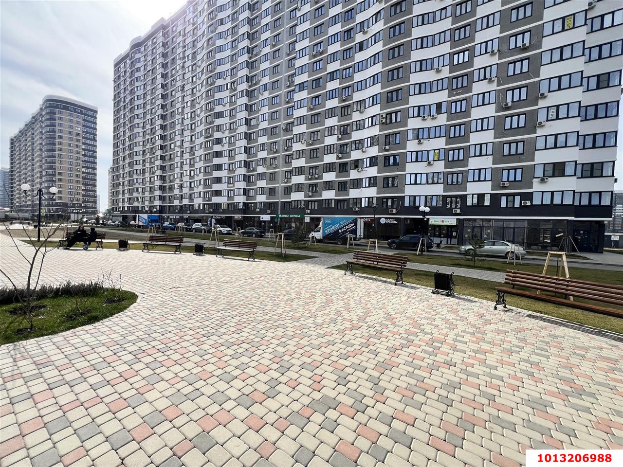 Фото №10: Торговое помещение 76 м² - Краснодар, жилой комплекс Дружный, б-р Адмиралтейский, 3к3