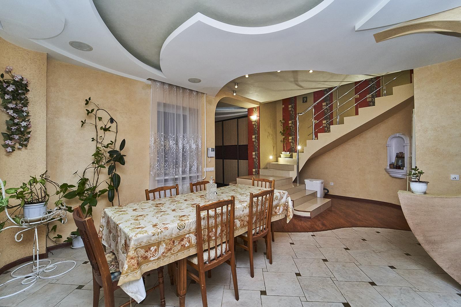 Фото №8: Дом 172 м² + 2.49 сот. - Краснодар, Западный внутригородской округ, мкр. Фестивальный, ул. Труда, 124