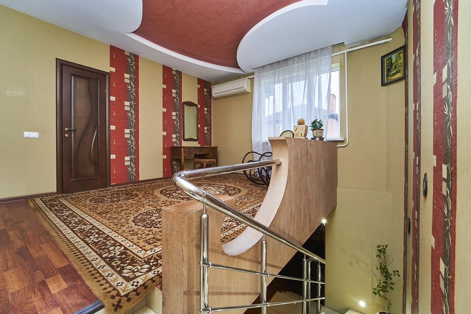 Фото №11: Дом 172 м² + 2.49 сот. - Краснодар, Западный внутригородской округ, мкр. Фестивальный, ул. Труда, 124