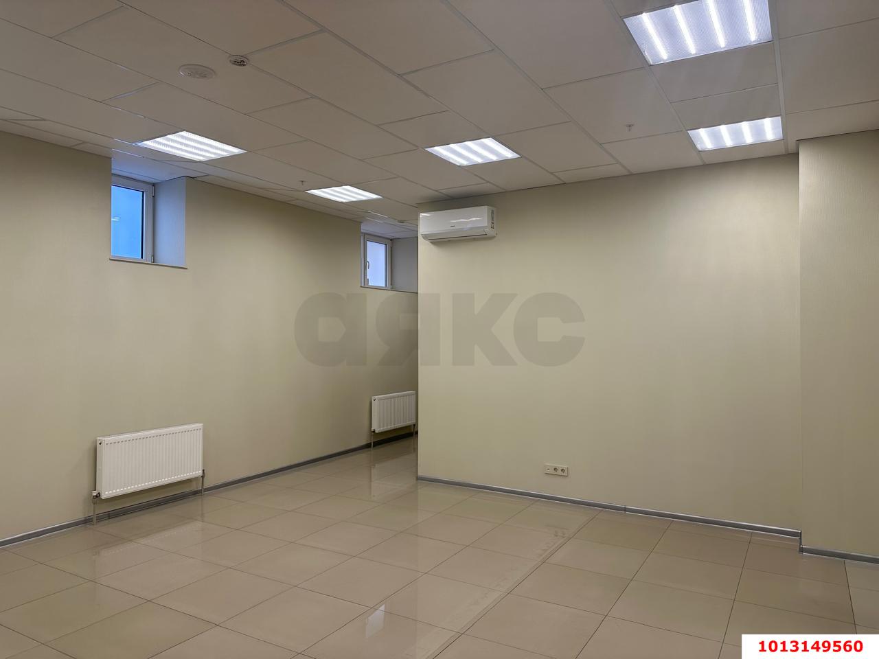 Фото №23: Торговое помещение 441 м² - Краснодар, Фестивальный, ул. Красных Партизан, 393
