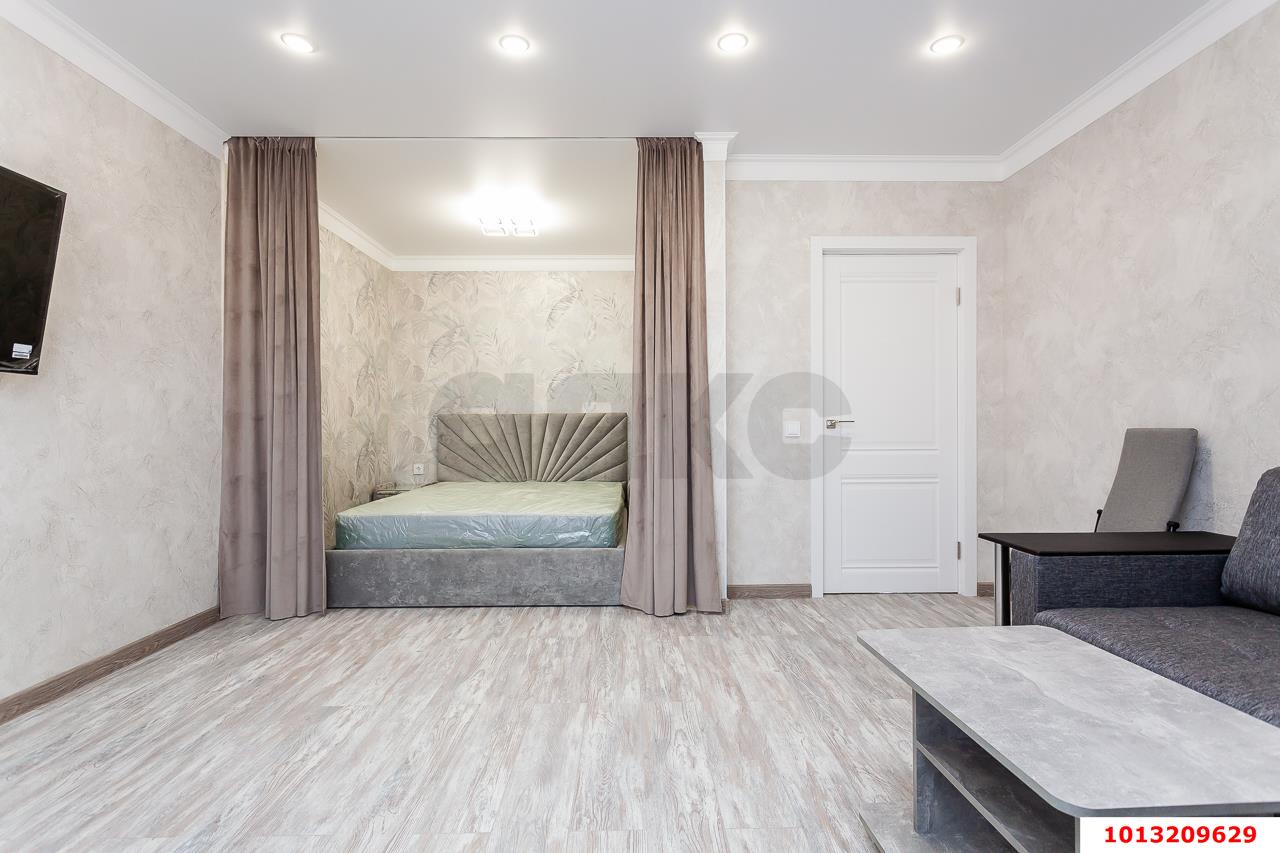 Фото №6: 1-комнатная квартира 43 м² - Краснодар, Карасунский внутригородской округ, Гидростроителей, мкр. Почтовый, пр-кт имени писателя Знаменского, 9к2