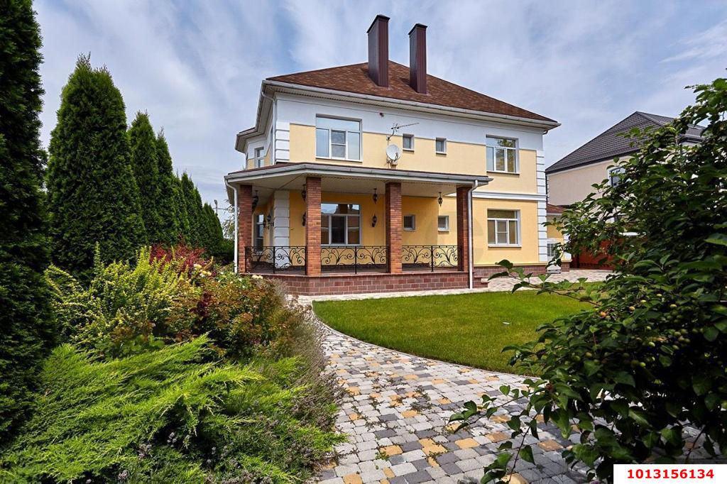 Фото №1: Дом 438 м² + 9.99 сот. - СНТ Пригород, мкр. Прикубанский внутригородской округ, ул. Атамана Гамалея, 207