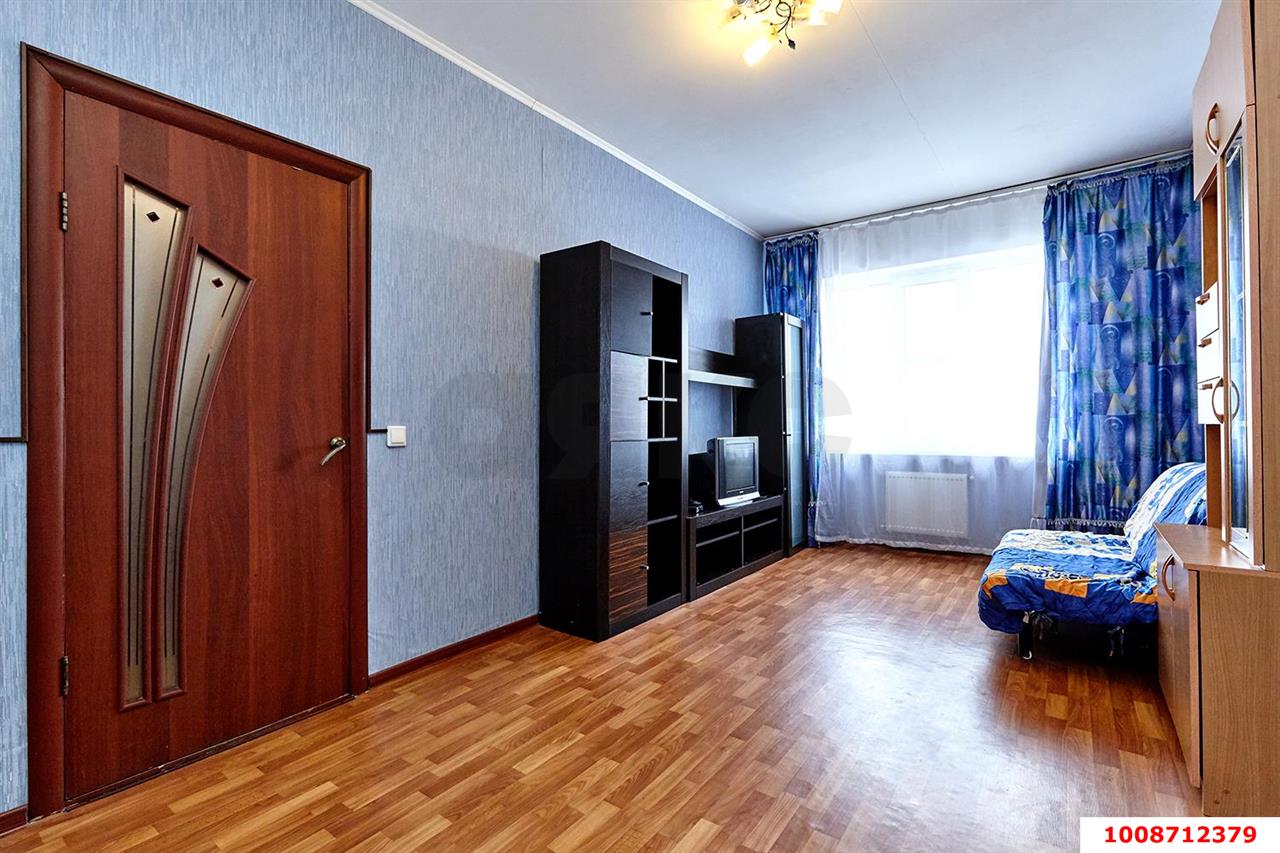 Фото №6: 1-комнатная квартира <span class="whitespace-nowrap">36 м²</span>, <span class="whitespace-nowrap">3/3 эт.</span> - Краснодар, Прикубанский внутригородской округ, мкр. 9-й километр, пр-д 1-й Ленинградский, 20