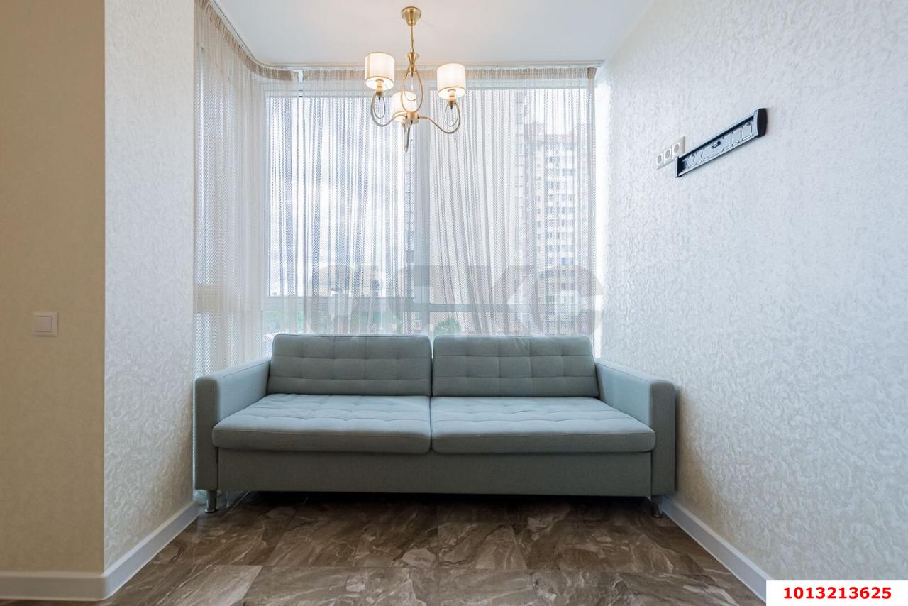 Фото №6: 1-комнатная квартира <span class="whitespace-nowrap">50 м²</span>, <span class="whitespace-nowrap">3/25 эт.</span> - Краснодар, Прикубанский внутригородской округ, Фестивальный, Отделение № 1 совхоза Солнечный, мкр. ЖК Седьмой Континент, ул. Совхозная, 1к5