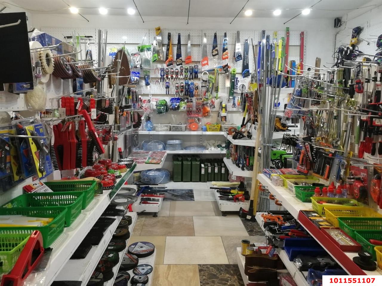 Фото №1: Коммерция 600 м² - Краснодар, Прикубанский внутригородской округ, Калинино, мкр. Завод Радиоизмерительных Приборов, ул. им. Ягодина М. Д., 63