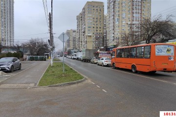 Фото №2: Торговое помещение 572 м² - Краснодар, мкр. жилой комплекс Симфония, ул. Российская, 72/1к1