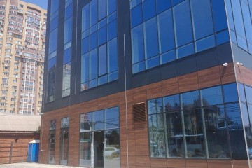 Фото №3: Торговое помещение 572 м² - Краснодар, мкр. жилой комплекс Симфония, ул. Российская, 72/1к1