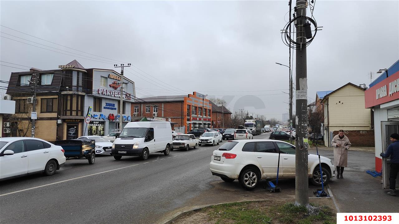Фото №4: Торговое помещение 1494 м² - Краснодар, жилой комплекс Симфония, ул. Российская, 72/1к1
