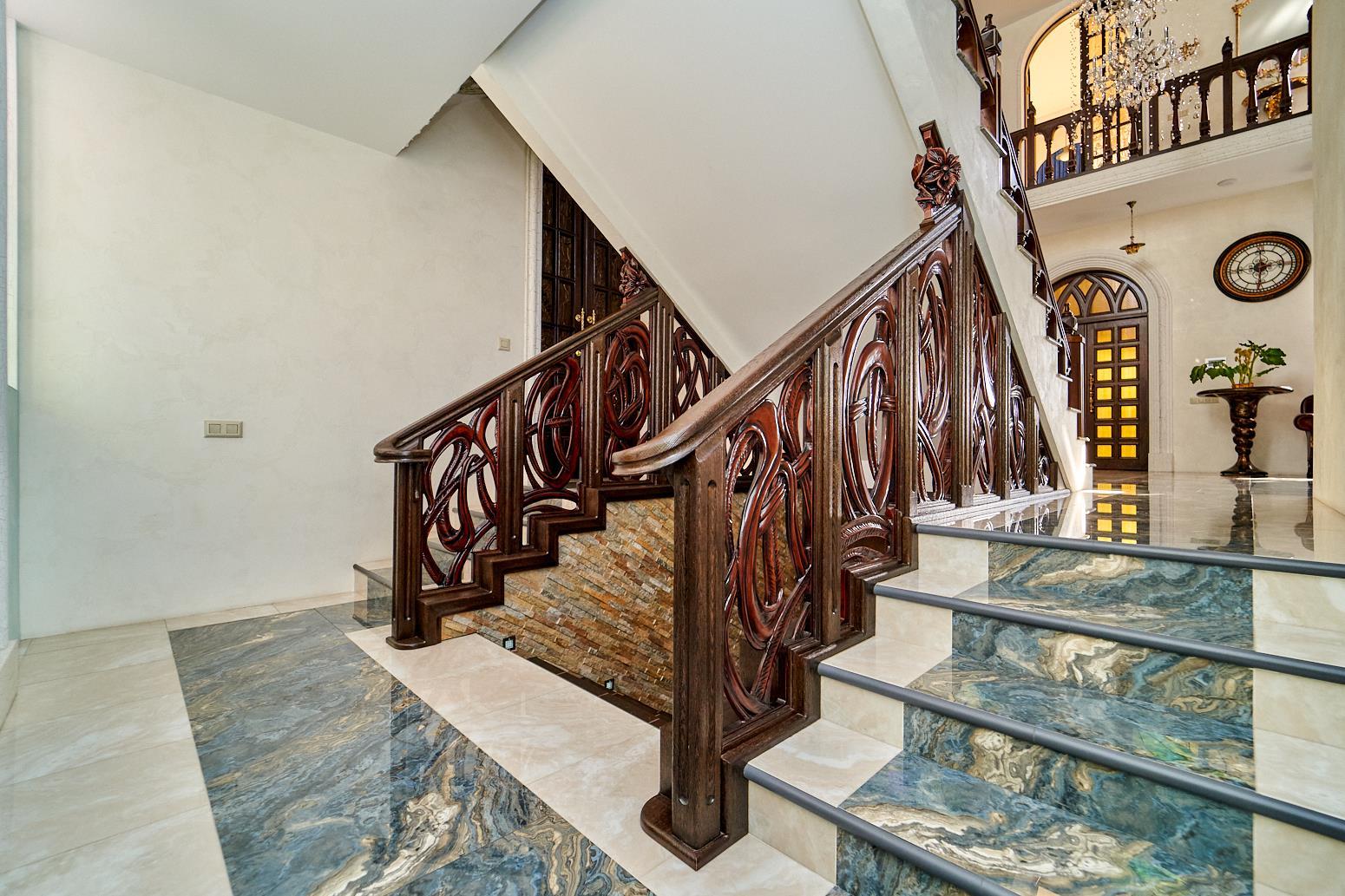 Фото №9: Дом 1000 м² + 8.73 сот. - Краснодар, Западный внутригородской округ, мкр. Кожзавод, ул. Кропоткина, 4