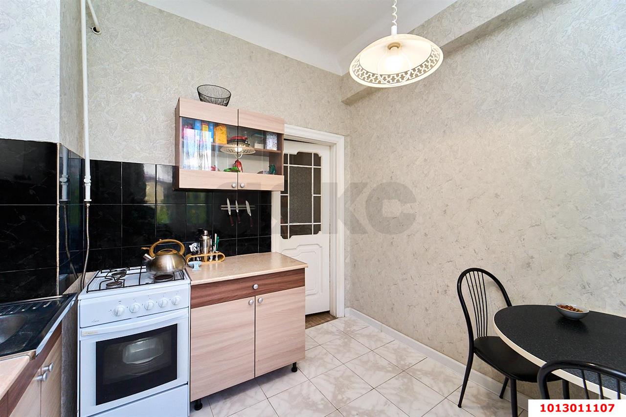 Фото №11: 2-комнатная квартира 52 м² - Краснодар, Центральный внутригородской округ, ул. Красная, 206