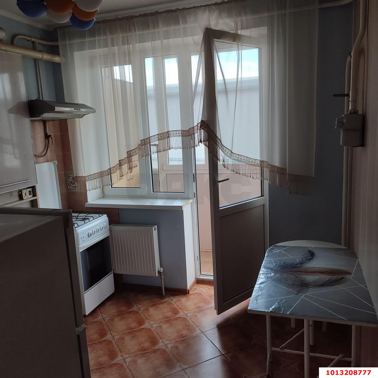 Фото №1: 1-комнатная квартира 37 м² - Краснодар, Прикубанский внутригородской округ, Завод Радиоизмерительных Приборов, мкр. Музыкальный, ул. имени Ф.И. Шаляпина, 32/1