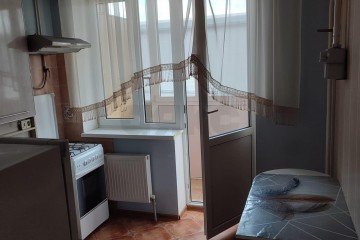 Фото №1: 1-комнатная квартира 37 м² - Краснодар, мкр. Музыкальный, ул. имени Ф.И. Шаляпина, 32/1