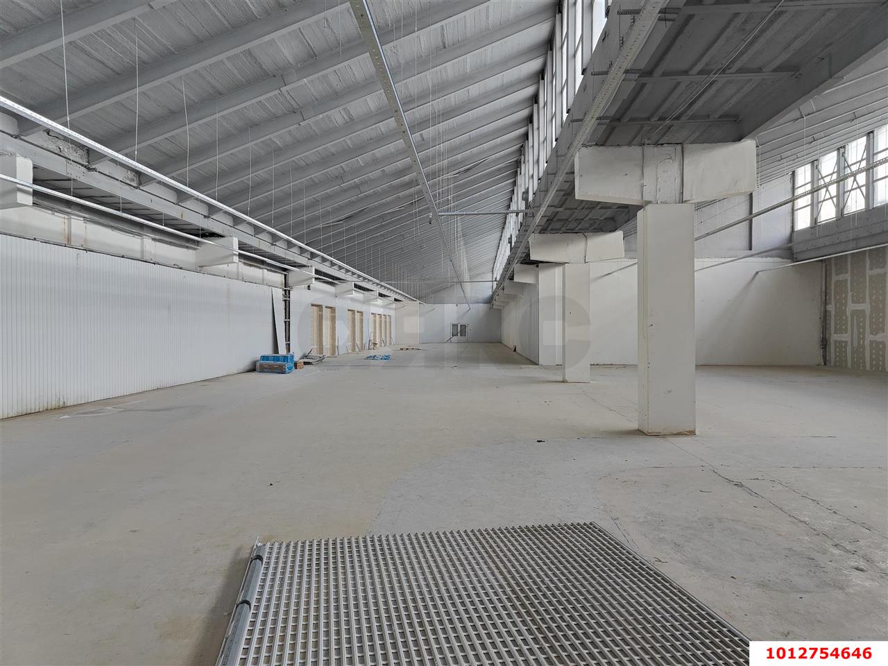 Фото №1: Торговое помещение 6128 м² - Краснодар, Хлопчато-бумажный Комбинат, ул. Лизы Чайкиной, 2/1