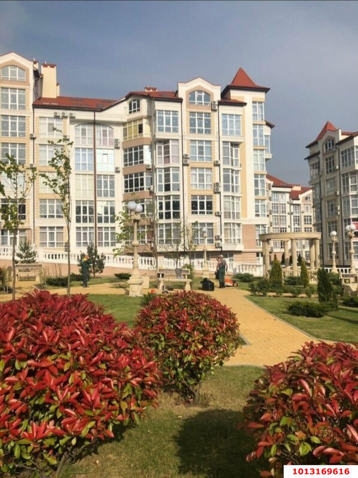 Фото №3: 1-комнатная квартира 60 м² - Геленджик, жилой комплекс Лазурный-2, ул. Верхняя, 4к3