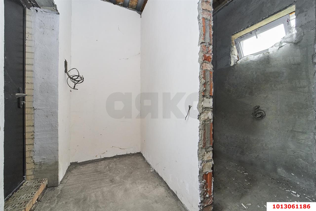 Фото №5: Дом <span class="whitespace-nowrap">115 м²</span> <span class="whitespace-nowrap">+ 4.8 сот.</span>, <span class="whitespace-nowrap">1 эт.</span> - Краснодар, Прикубанский внутригородской округ, мкр. Краевая Клиническая Больница, ул. 2-я Российская, 32